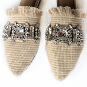 crown vintage dizzy mule